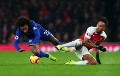 Arsenal gây bất ngờ với lương 'khủng' đón lão tướng từ Chelsea