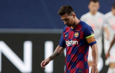 Hậu vệ thừa nhận Bayern tàn nhẫn nhưng không tiếc cho Messi