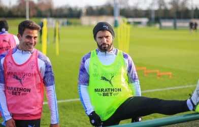 MU góp phần khiến Man City mất trắng ngôi sao vào tay Barca