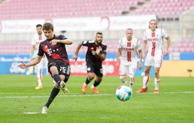 Bayern thắng nhẹ khi vắng Lewandowski