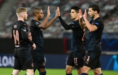 Man City vượt qua vòng bảng Cúp C1 với chiến thắng tối thiểu
