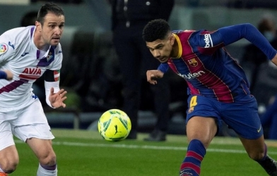 Tội đồ Barca: 'Tôi không nhận ra có người đến gần'