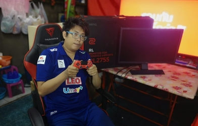 Duy Mập tiếp tục dễ dàng đánh bại người Thái với tỷ số 2-0