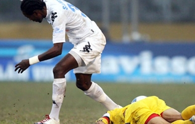 VIDEO: Trận đấu khiến V.League bị gọi là 'Võ League'