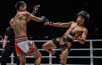 VIDEO: Knock-out đối thủ Nhật Bản, võ sĩ Việt Nam gây sốc cả châu Á