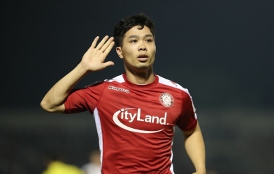 VIDEO: Công Phượng dứt điểm kỹ thuật đánh bại thủ môn SLNA