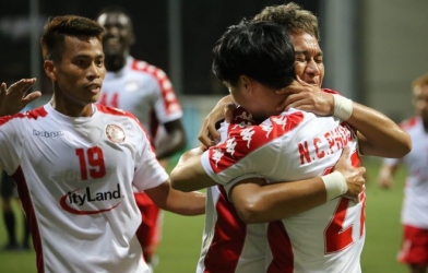 Hé lộ lý do 'Ronaldo và Messi Việt Nam' không còn sát cánh