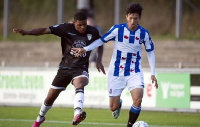 Trang chuyển nhượng Quốc tế tiết lộ tương lai của Văn Hậu?