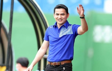 Báo Thái: Ngoại binh sẽ giúp Kiatisak 'xưng bá' V.League