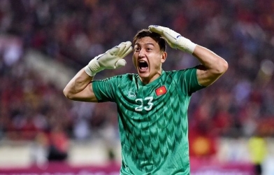 Siêu cò Nga: 'Đặng Văn Lâm là số 1 Đông Nam Á'