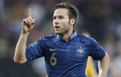 Yohan Cabaye suýt làm đồng đội của Lee Nguyễn