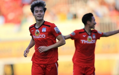 Cựu tuyển thủ Nigeria: 'Văn Toàn nên đi châu Âu để trở nên vĩ đại'