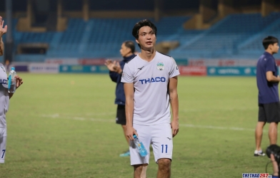 Bầu Đức đang làm hại lứa Công Phượng, Tuấn Anh?