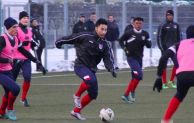 Tiền vệ Việt kiều muốn về HAGL chơi bóng