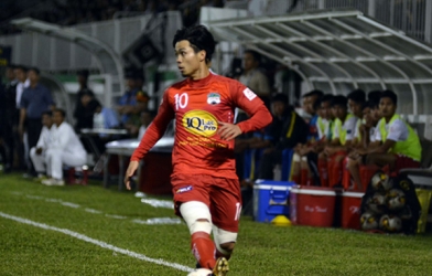 Công Phượng ghi bàn quyết định, HAGL thắng kịch tính Hà Nội