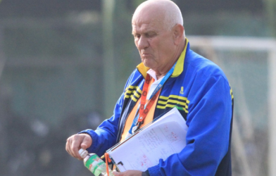 Để hòa khó tin, HLV Petrovic vẫn khen ngợi các học trò