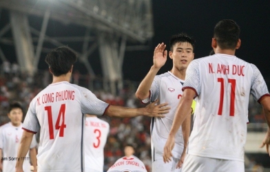 LINK trực tiếp Việt Nam vs Malaysia, 19h30 ngày 16/11