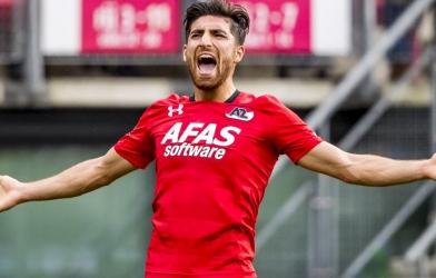 Iran triệu tập sao ngoại hạng Anh đấu Việt Nam ở Asian Cup