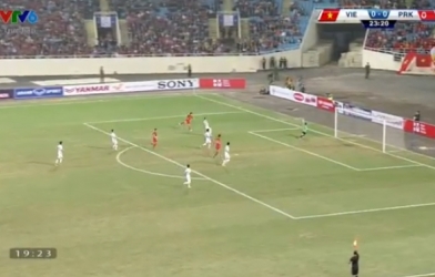 VIDEO: Cầu thủ Triều Tiên làm tung lưới ĐT Việt Nam trong tư thế việt vị