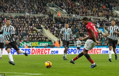 Bảng xếp hạng Ngoại hạng Anh hôm nay: Nóng bỏng top 4