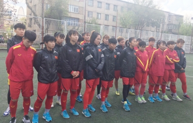 ĐT nữ Việt Nam chuẩn bị cho đại chiến với Uzbekistan