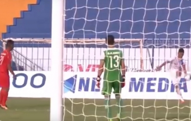 HLV Cần Thơ: ‘Văn Quân không tiêu cực, đá phản vì… gió’