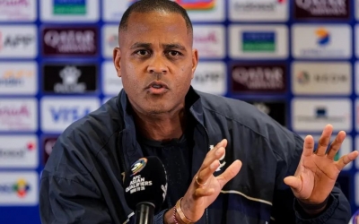 SỐC: HLV Kluivert 2 lần bị loại ở vòng loại World Cup 2026