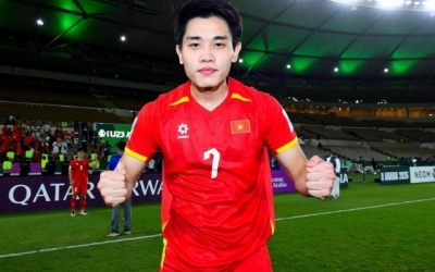 AFC thốt lên 1 điều về bàn thắng siêu hạng của Đình Bắc