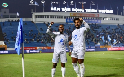 Trực tiếp Nam Định 1-0 Hà Tĩnh: Bàn thắng đến sớm