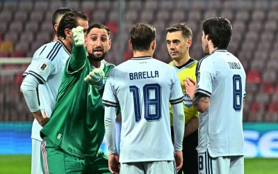 Chưa đá đã đòi tiền, Ý vỡ mộng World Cup