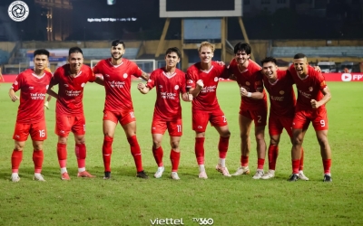 Trực tiếp bóng đá Viettel 1-0 Ninh Bình: Văn Khang tỏa sáng