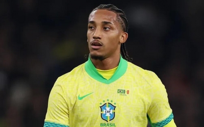 Bị loại khỏi đội tuyển dự World Cup, ngôi sao Brazil lập tức được vinh danh