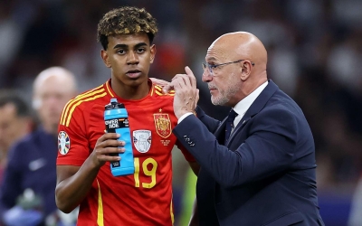 HLV Tây Ban Nha báo tin cực vui về Lamine Yamal tại World Cup