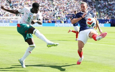 Sao tuyển Pháp chê thẳng mặt sân World Cup 2026