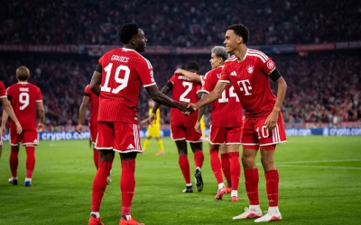 Bayern mở màn Champions League hoàn hảo với chiến thắng 5 sao