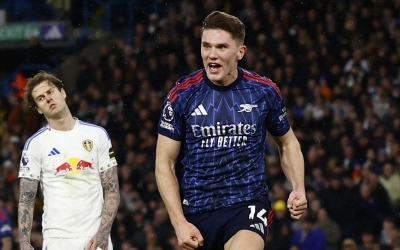 Gyokeres toả sáng, Arsenal đè bẹp Leeds để giữ vững ngôi đầu NHA