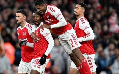 Eze tỏa sáng, Arsenal hạ Mansfield vào tứ kết FA Cup
