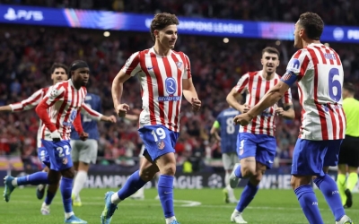 Trực tiếp Atletico Madrid 1-1 Arsenal: Atletico liên tiếp tấn công