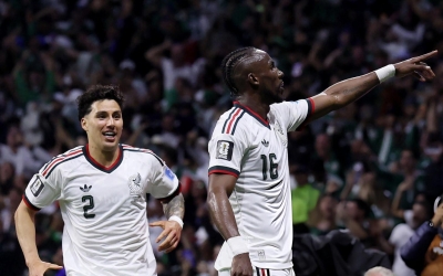 Trực tiếp CH Séc 0-2 Mexico: Séc gặp nguy