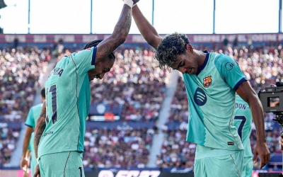 Trực tiếp Levante 1-3 Barca: Đôi công rực lửa