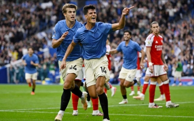 Thua đậm Brighton, Arsenal chính thức vỡ mộng vô địch bất bại Ngoại hạng Anh