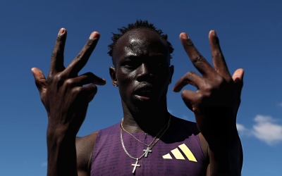 VĐV Gout chạy nhanh như chớp, phá luôn kỉ lục của Usain Bolt