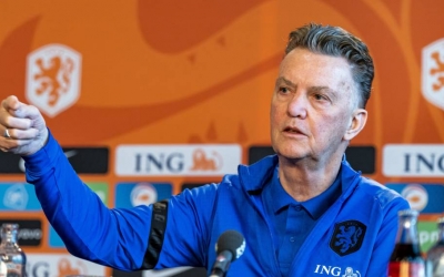 HLV Van Gaal phản ứng dữ dội sau khi Hà Lan đi tiếp tại World Cup 2022