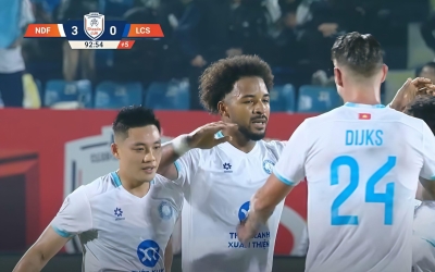 CĐV Malaysia bùng nổ phản ứng khi Xuân Son ghi 8 bàn sau 4 trận