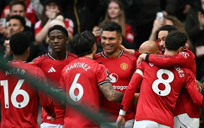 MU thắng nghẹt thở phút bù giờ, giữ chặt top 4 Ngoại hạng Anh