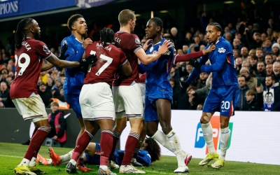 CHÍNH THỨC: Chelsea bị FA buộc tội