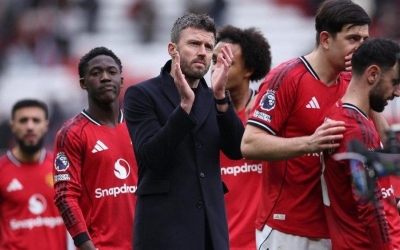 HLV Michael Carrick nói gì khi Man United đứt mạch bất bại?