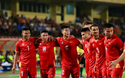 Trực tiếp bóng đá Việt Nam 1-0 Bangladesh: Nhanh chóng có bàn