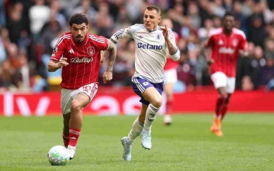 Hạ gục Aston Villa, Nottingham Forest hướng tới chung kết Europa League
