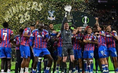 Quật ngã Rayo Vallecano, Crystal Palace vô địch Conference League 2025/26